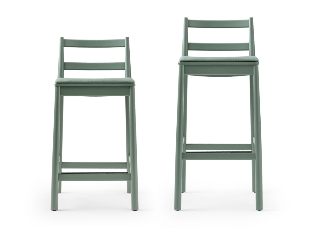 0027-IMB JULIE STOOL